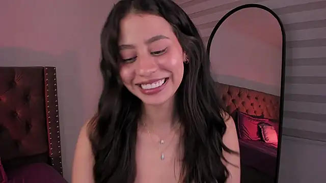 hannah brady online show from 02/11/25, 12:17