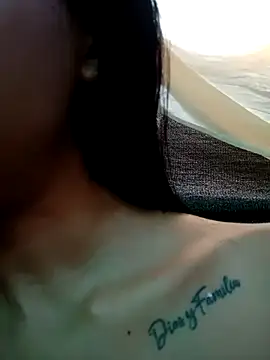 Zoe Sweett18 online show from 03/03/25, 07:28