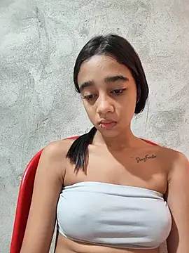 Zoe Sweett18 online show from 12/04/25, 12:36