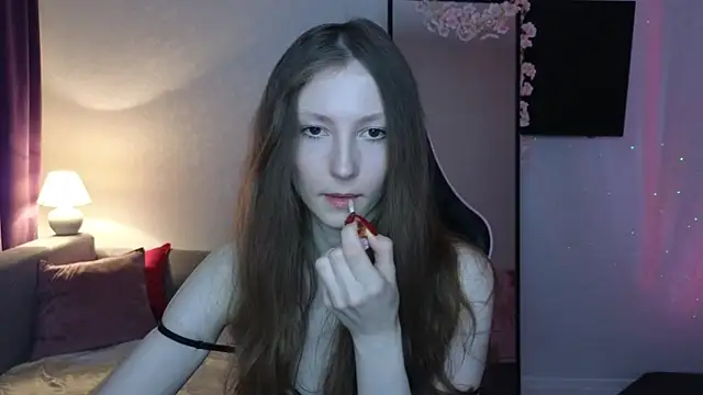 Snapshot of Sweeet_Lilit chatting on 02/16/25, 02:20 Sweeet Lilit online show from 02/16/25, 02:20