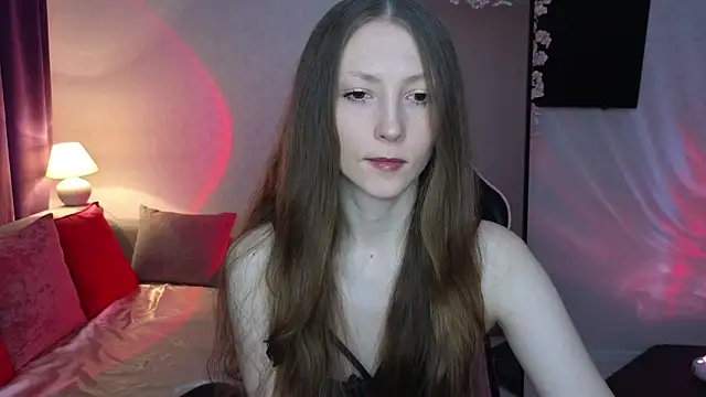 Snapshot of Sweeet_Lilit chatting on 02/24/25, 11:30 Sweeet Lilit online show from 02/24/25, 11:30