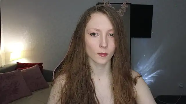 Snapshot of Sweeet_Lilit chatting on 09/18/25, 08:44 Sweeet Lilit online show from 09/18/25, 08:44