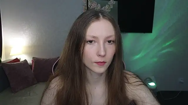 Snapshot of Sweeet_Lilit chatting on 10/08/25, 09:56 Sweeet Lilit online show from 10/08/25, 09:56