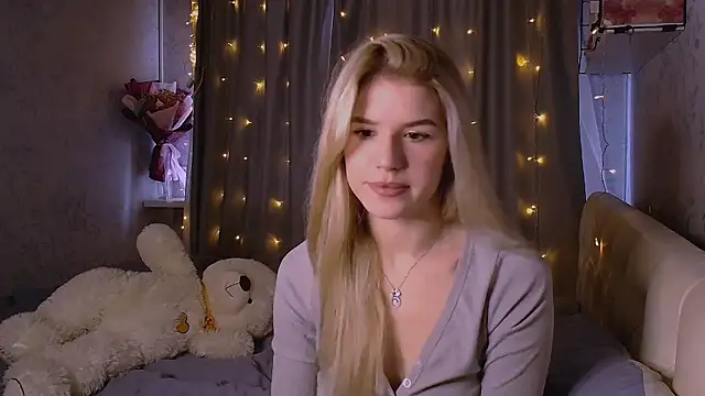 Melissa smith  online show from 10/11/25, 11:42