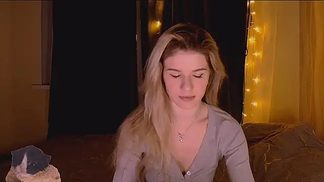 Melissa smith  online show from 12/04/25, 02:26