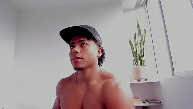 Snapshot of XavierColeman chatting on 09/08/25, 02:16 XavierColeman online show from 09/08/25, 02:16