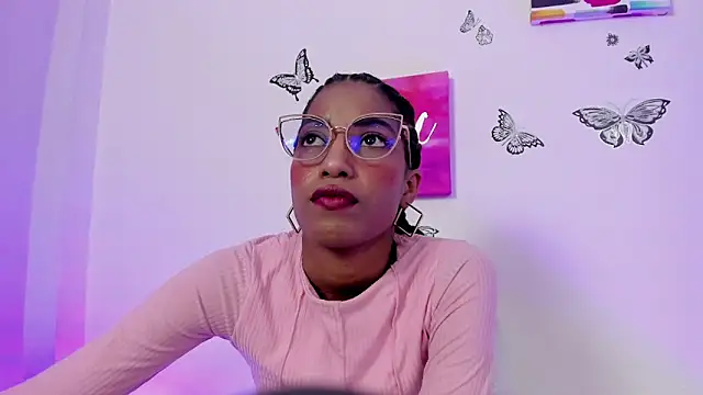 Snapshot of dany_brownie chatting on 01/25/25, 03:51 dany brownie online show from 01/25/25, 03:51