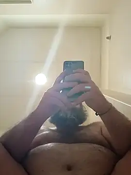 Snapshot of catullo14 chatting on 04/08/26, 07:47 catullo14 online show from 04/08/26, 07:47