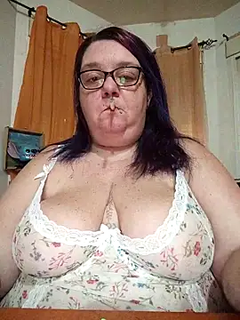 diosacurvy1984 online show from 03/09/26, 07:56