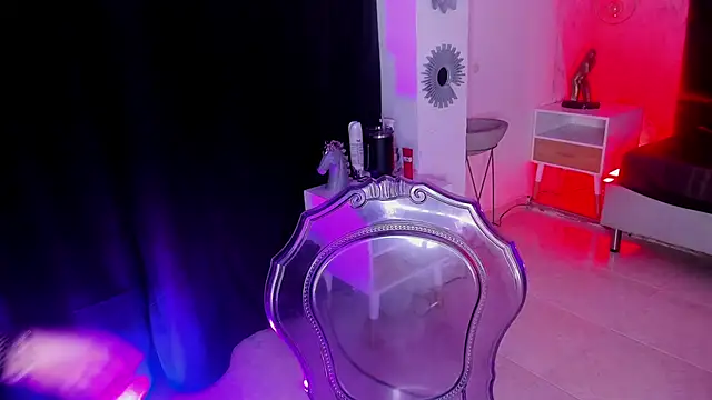 mallory dietlinde online show from 03/14/25, 08:21