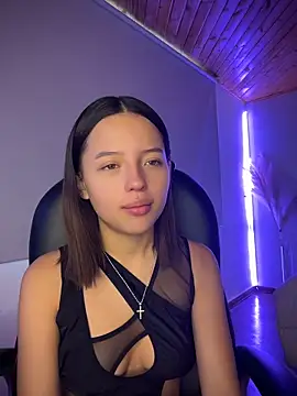 Snapshot of Sofia18_pinkk chatting on 04/16/26, 09:26 Sofia18 pinkk online show from 04/16/26, 09:26