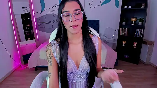 Dana Paula online show from 11/05/25, 11:32