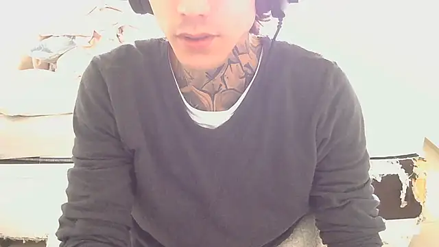 Snapshot of smokingink chatting on 07/23/26, 03:10 smokingink online show from 07/23/26, 03:10
