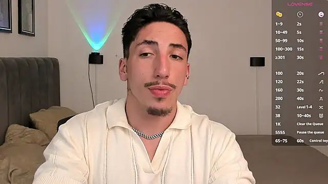 dylanspencer28 online show from 02/20/25, 10:37