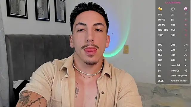 dylanspencer28 online show from 03/03/25, 07:39