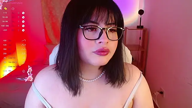 isabella1616 online show from 03/13/25, 05:00