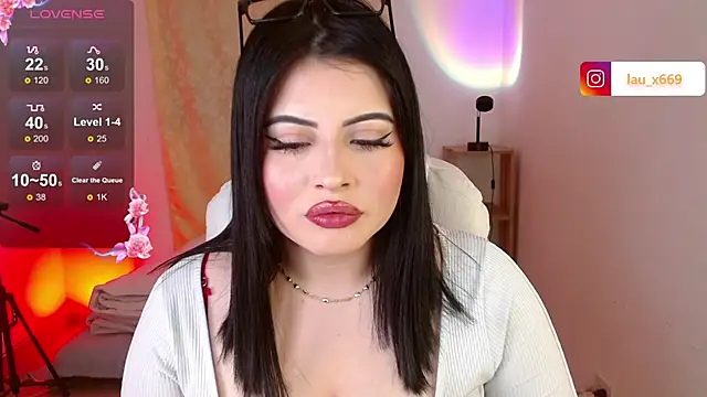 isabella1616 online show from 09/26/25, 02:26