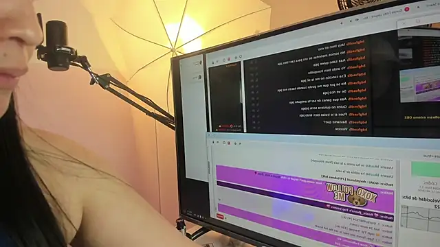 Snapshot of Rosie_jhons chatting on 02/01/25, 07:47 Rosie jhons online show from 02/01/25, 07:47