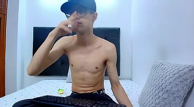 wolfandsky online show from 03/18/25, 11:08