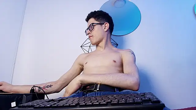 wolfandsky online show from 09/20/25, 11:33