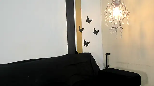 Snapshot of yelicampbell chatting on 02/11/25, 03:18 yelicampbell online show from 02/11/25, 03:18