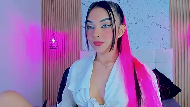 Snapshot of GABRIELAM_MS chatting on 02/11/25, 10:18 GABRIELAM MS online show from 02/11/25, 10:18