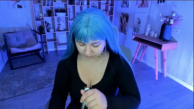 Snapshot of DiaAngell chatting on 10/11/25, 07:56 DiaAngell online show from 10/11/25, 07:56