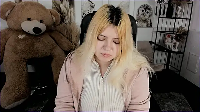 DiaAngell online show from 01/18/26, 07:28