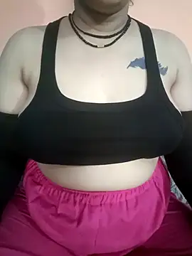 Snapshot of motuuu69 chatting on 02/28/25, 01:25 motuuu69 online show from 02/28/25, 01:25