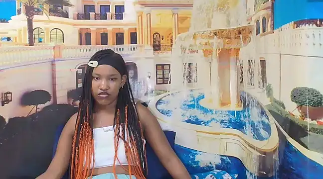 Snapshot of EroticSexyPrada chatting on 01/25/25, 12:47 EroticSexyPrada online show from 01/25/25, 12:47