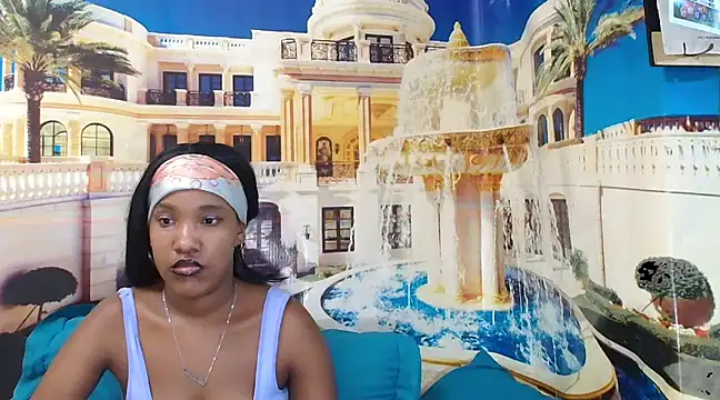 Snapshot of EroticSexyPrada chatting on 01/28/25, 06:28 EroticSexyPrada online show from 01/28/25, 06:28