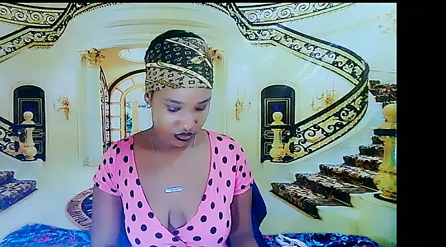 Snapshot of EroticSexyPrada chatting on 02/01/25, 03:50 EroticSexyPrada online show from 02/01/25, 03:50