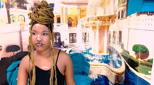 Snapshot of EroticSexyPrada chatting on 02/17/25, 08:58 EroticSexyPrada online show from 02/17/25, 08:58