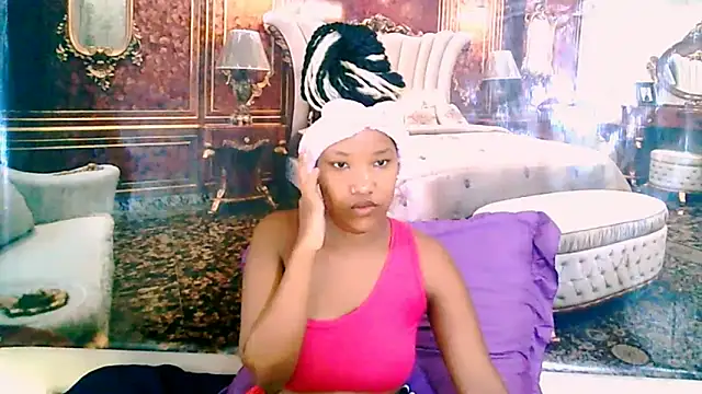 Snapshot of EroticSexyPrada chatting on 02/04/26, 06:52 EroticSexyPrada online show from 02/04/26, 06:52