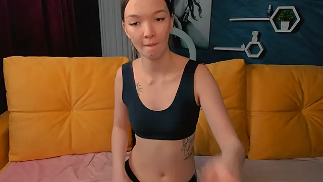 Snapshot of SusannJohnson chatting on 02/27/25, 02:10 SusannJohnson online show from 02/27/25, 02:10