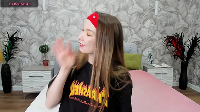 Snapshot of SusannJohnson chatting on 03/12/25, 03:13 SusannJohnson online show from 03/12/25, 03:13