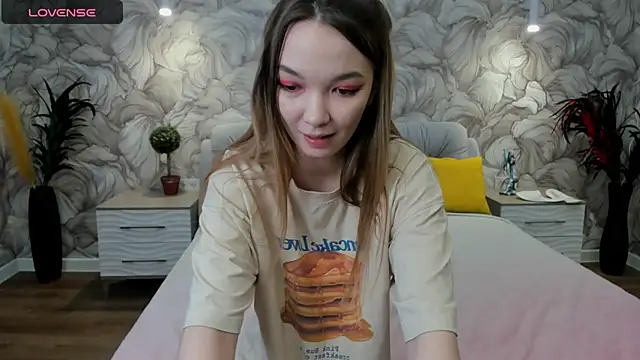 Snapshot of SusannJohnson chatting on 03/13/25, 06:16 SusannJohnson online show from 03/13/25, 06:16