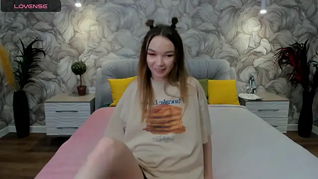 Snapshot of SusannJohnson chatting on 03/14/25, 03:15 SusannJohnson online show from 03/14/25, 03:15