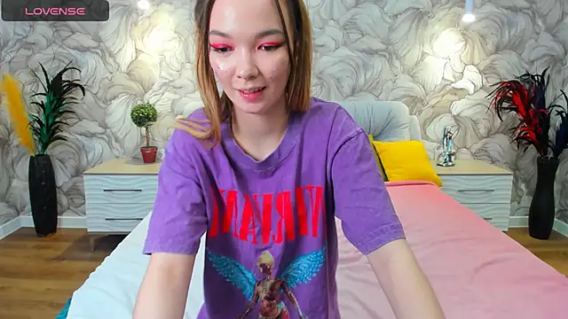 Snapshot of SusannJohnson chatting on 03/16/25, 06:09 SusannJohnson online show from 03/16/25, 06:09