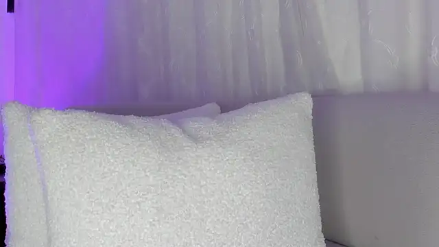Snapshot of cutte_hanna18 chatting on 04/22/26, 05:36 cutte hanna18 online show from 04/22/26, 05:36
