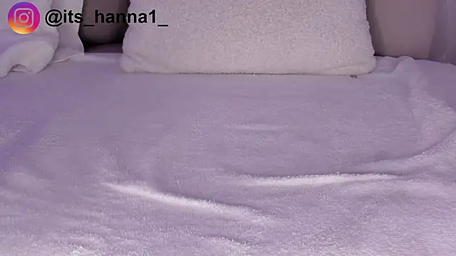 Snapshot of cutte_hanna18 chatting on 06/02/26, 09:50 cutte hanna18 online show from 06/02/26, 09:50