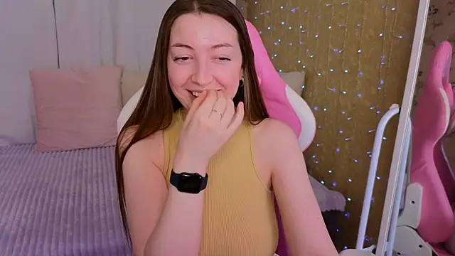 Ann moon   online show from 02/06/25, 08:13