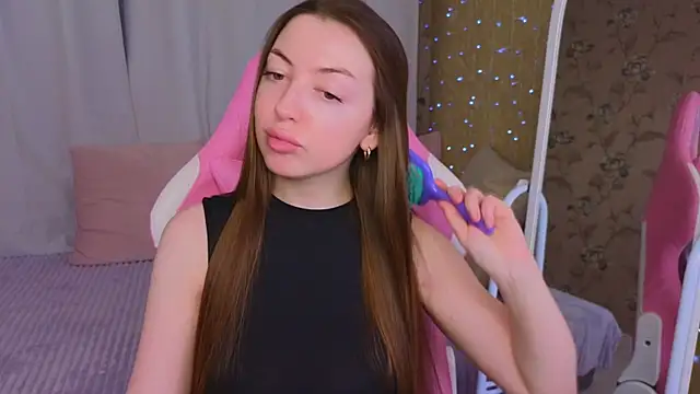 Ann moon   online show from 02/08/25, 12:39