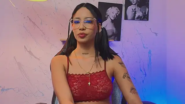 Paulina Lopezz online show from 06/10/26, 05:07