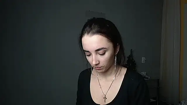 Eva Gloryy online show from 02/12/25, 09:11