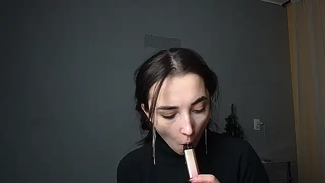 Eva Gloryy online show from 02/17/25, 08:26