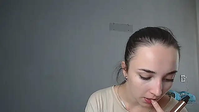 Eva Gloryy online show from 09/14/25, 11:42