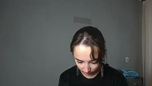 Eva Gloryy online show from 10/20/25, 12:16