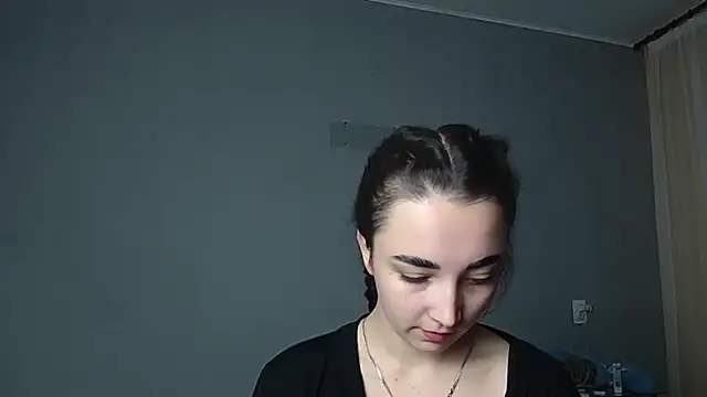 Eva Gloryy online show from 12/03/25, 01:20