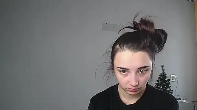 Eva Gloryy online show from 01/14/26, 10:10